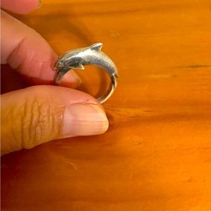 James Avery Retired 3d dolphin Ring